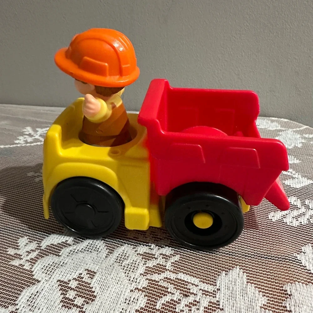 Fisher-Price Little‎ People Dump Truck Construction Vehicle Figure DXB23 2016